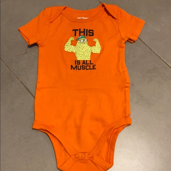 Set of Boys 12-18mth Onsies - Picture 6 of 10